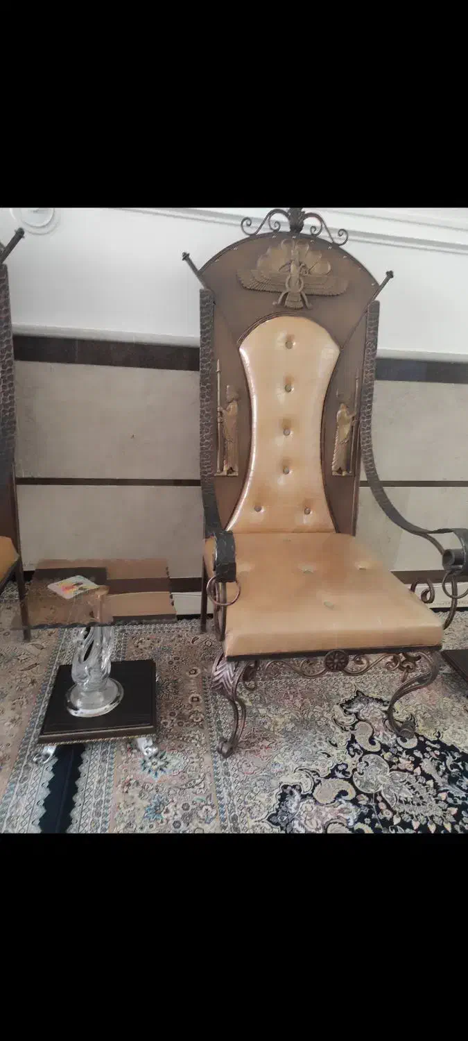 مبل ۷ نفره به همراه میز وسط مبل و عسلی|مبلمان خانگی و میز عسلی|نیشابور, فضل|دیوار