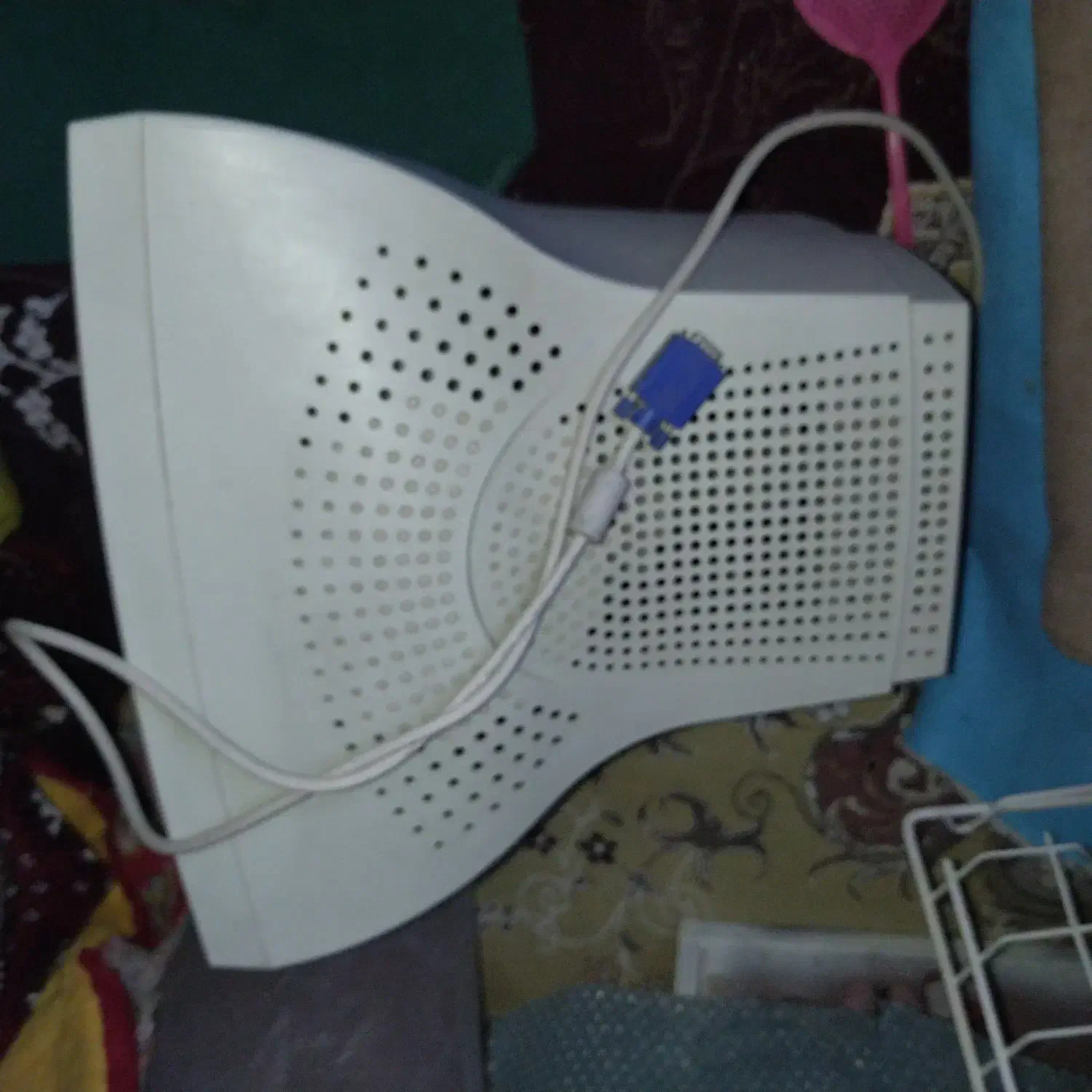 ۲عدد مانیتور قدیمی|قطعات و لوازم جانبی رایانه|دهدشت, |دیوار