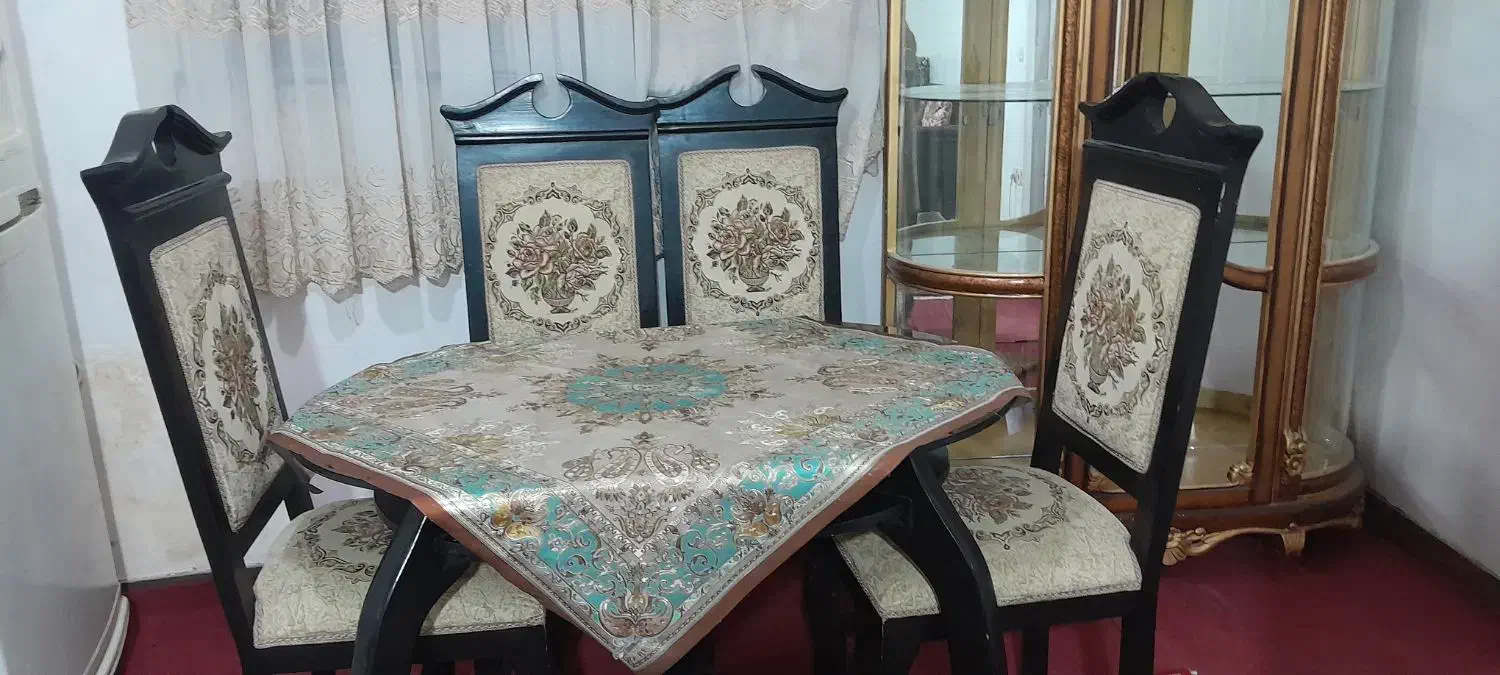 میز غذا خوری|میز و صندلی غذاخوری|شازند, |دیوار