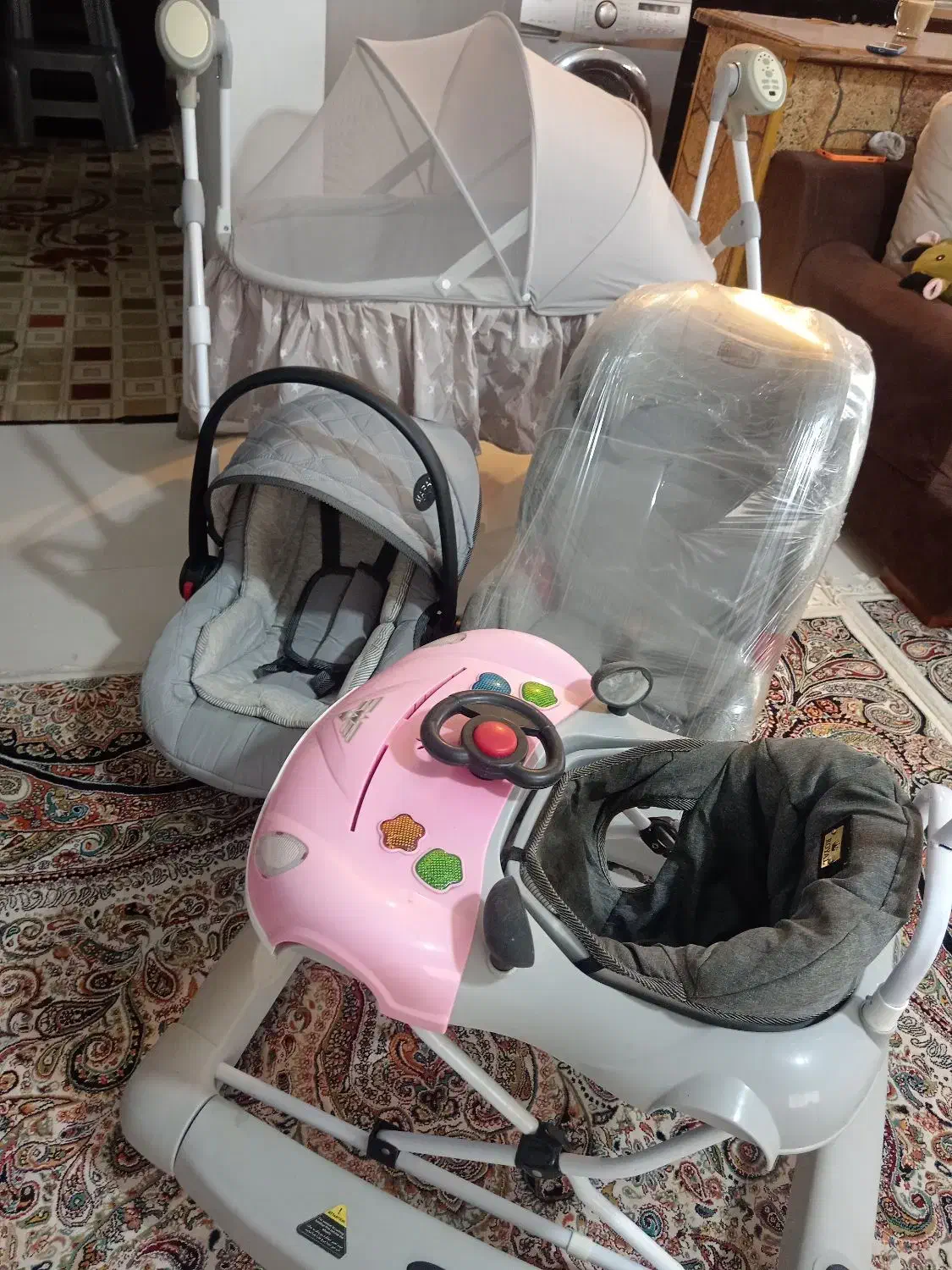 سرویس نوزادی|اسباب و اثاث بچه|چالوس, |دیوار