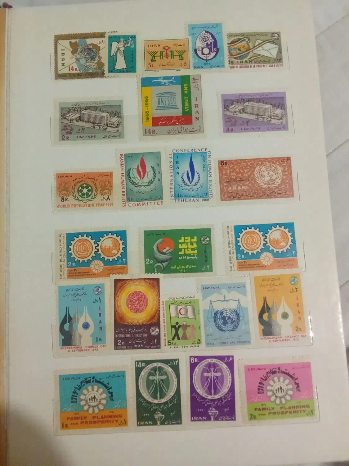 آلبوم تمبرهای کمیاب|کلکسیون سکه، تمبر، اسکناس|تهران, قبا|دیوار