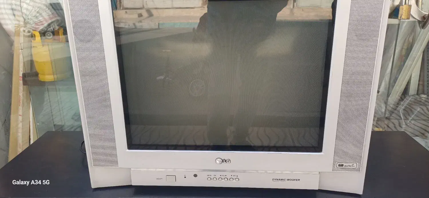 تلویزیون ال جی|تلویزیون و پروژکتور|اسلام‌شهر, شهرک امام حسین (میان آباد)|دیوار