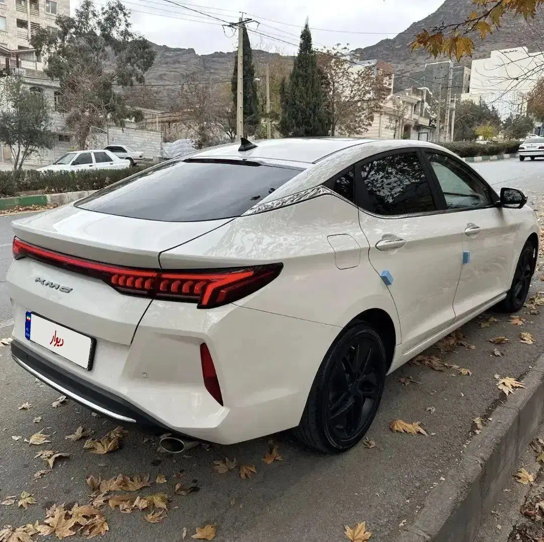 کی ام سیj7 مدل404|خودرو سواری و وانت|جم, |دیوار