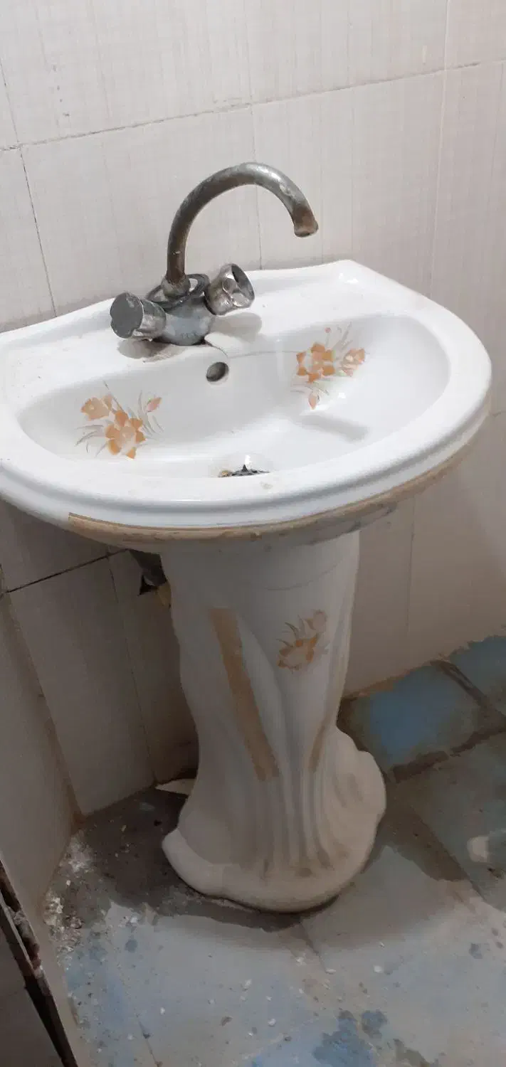 سنگ روشویی|لوازم سرویس بهداشتی|تربت‌حیدریه, شهرک ولیعصر|دیوار