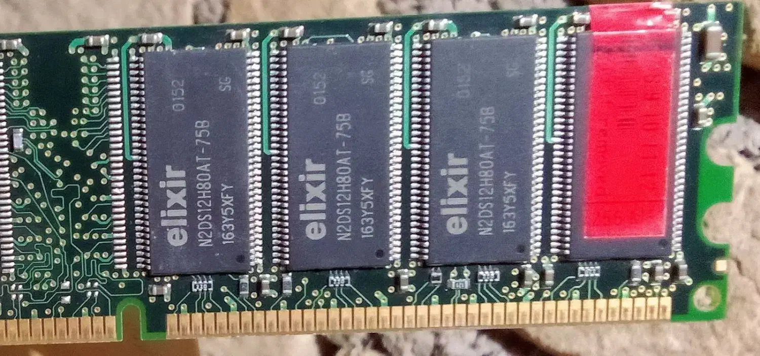 قطعات کامپیوتر|قطعات و لوازم جانبی رایانه|اسفراین, |دیوار