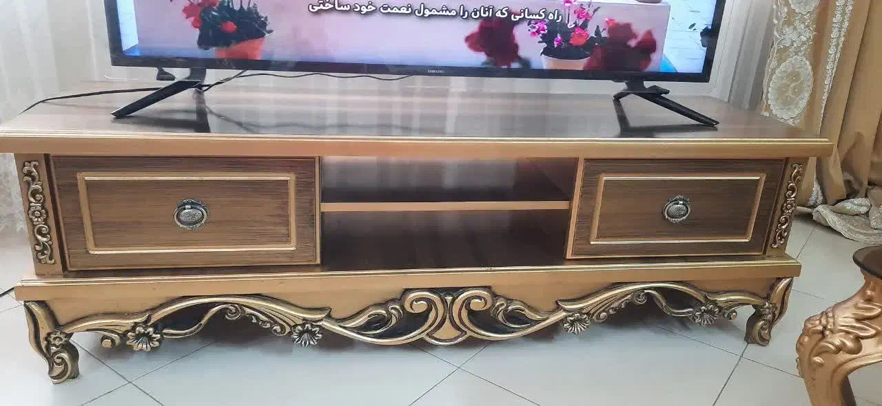 گنجه ، ویترین سرویس چوب|بوفه، ویترین، کنسول|مشهد, زمرد|دیوار