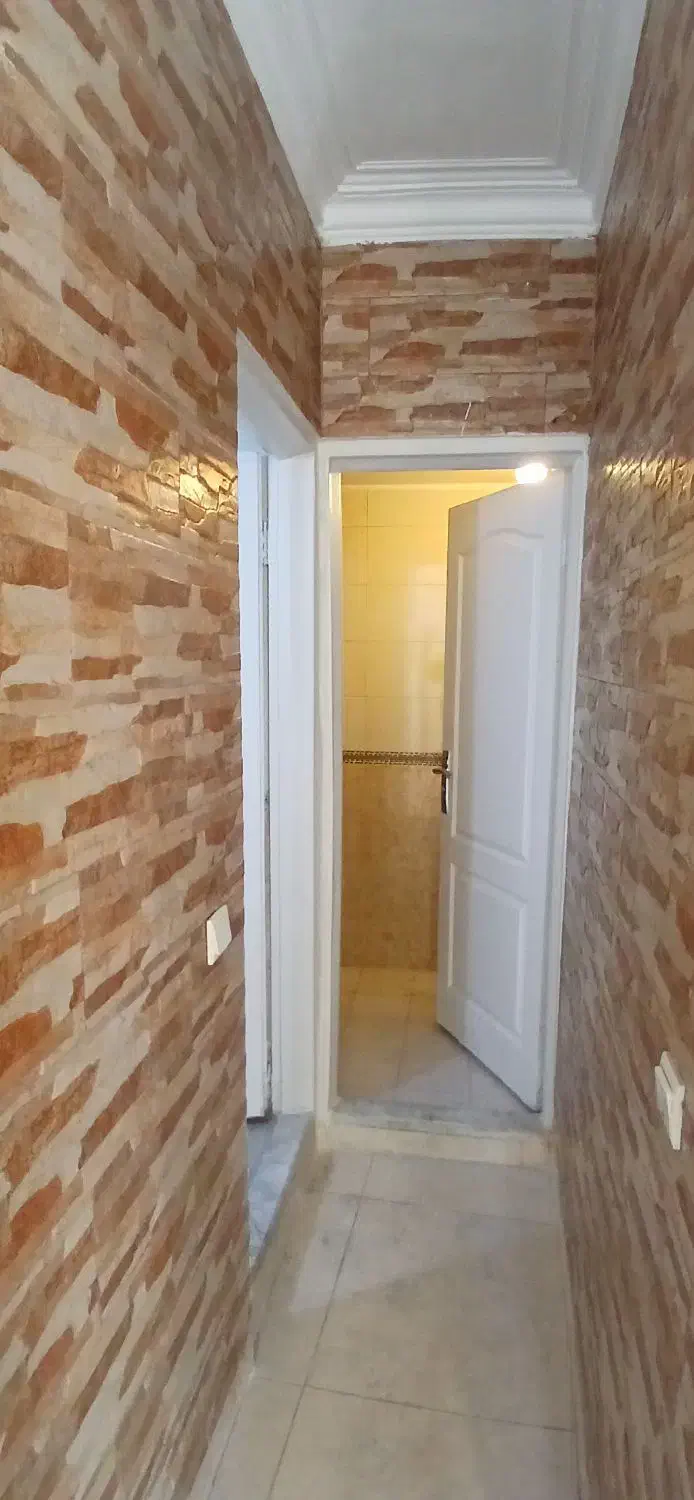 آپارتمان ۵۵متر ۲خ/سالن پرده خور    دسترسی مترو