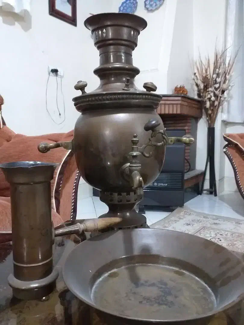 سماور زغالی قدیمی با مهر|سماور، چای‌ساز، قهوه‌ساز|اصفهان, ارغوانیه|دیوار