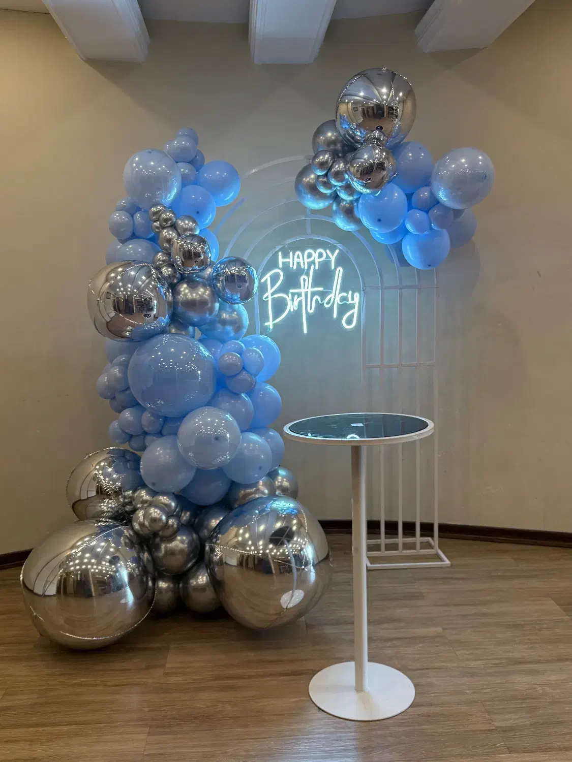 بادکنک آرایی و دیزاین|خدمات پذیرایی، مراسم|کرج, کیانمهر|دیوار