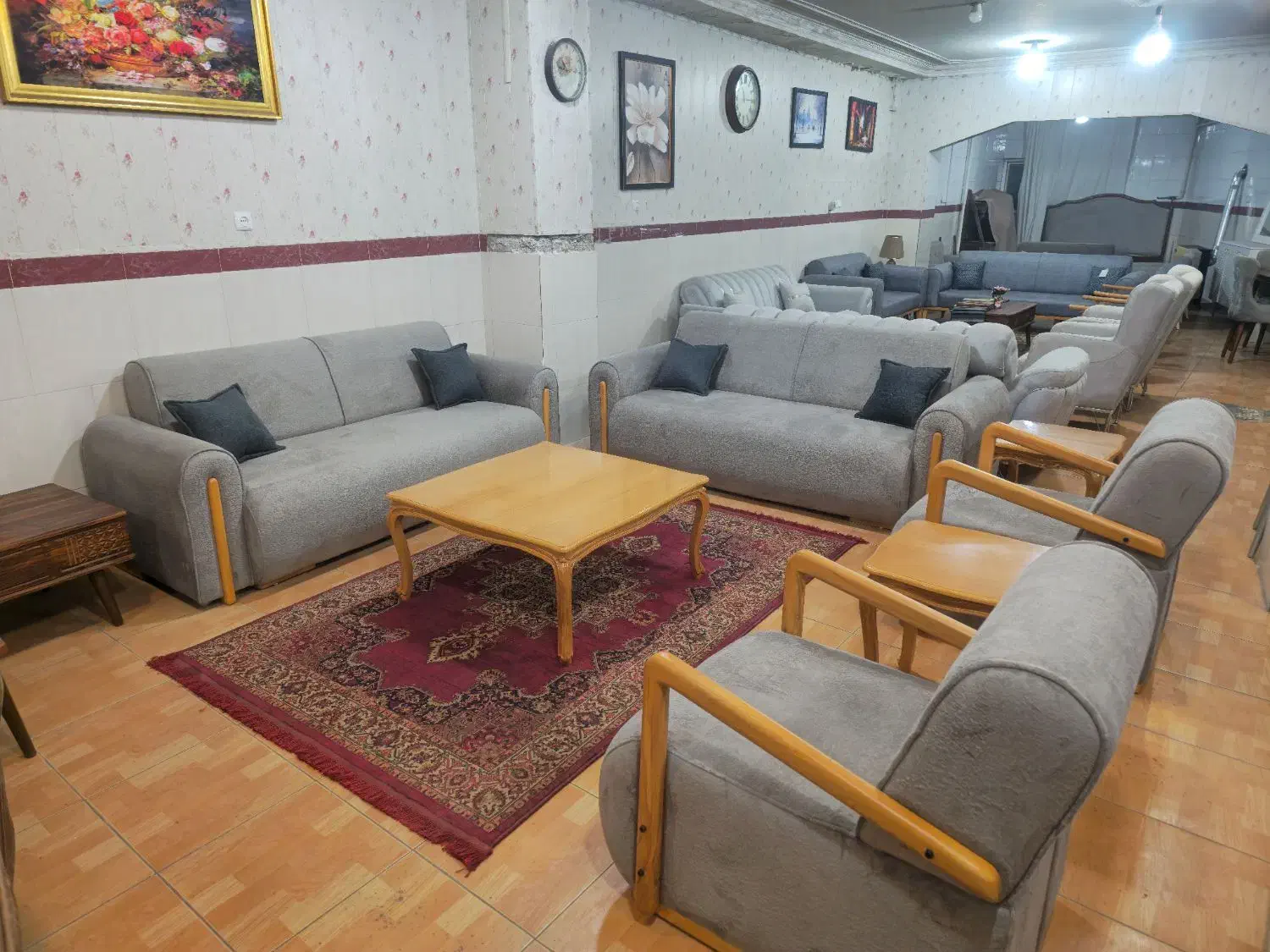 مبل راحتی مینیمال مدل المپیک آقای مبل|مبلمان خانگی و میز عسلی|زنجان, |دیوار