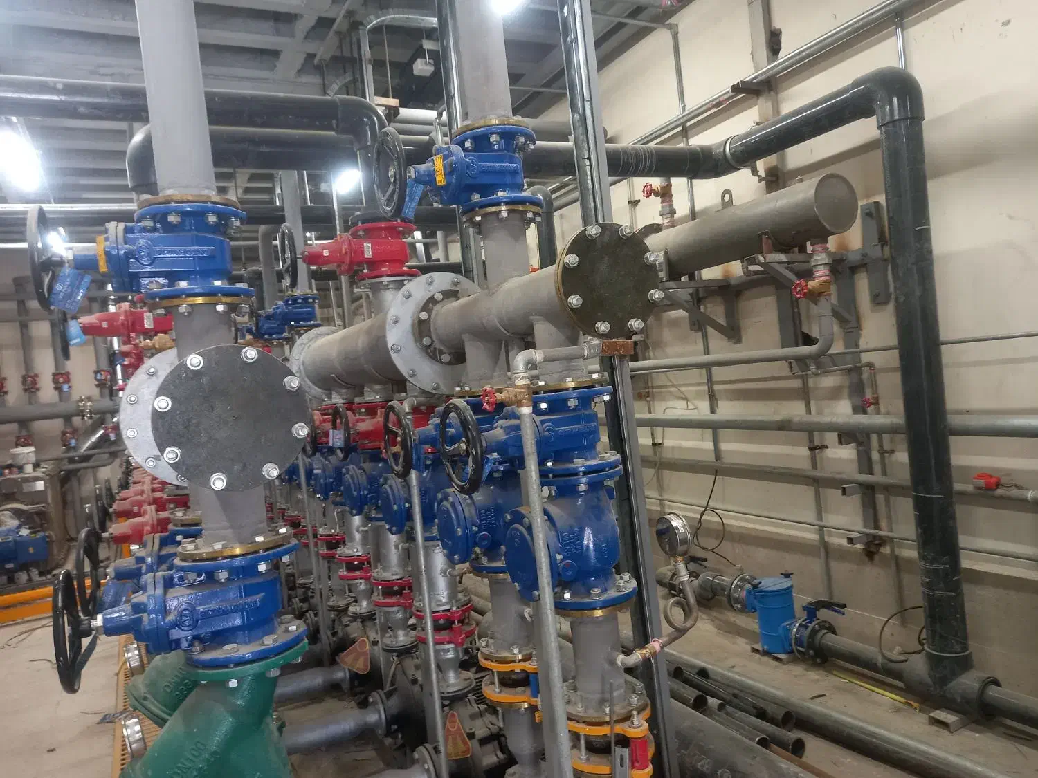 لوله کشی وجوشکاری زمین کشاورزی ومسکونی|خدمات پیشه و مهارت|گیلوان, |دیوار