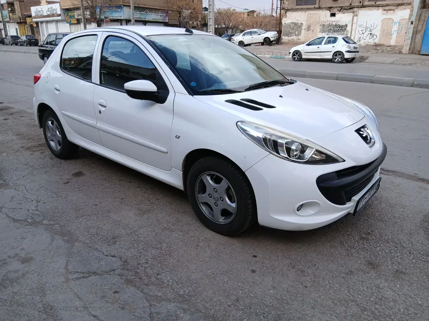 پژو۲۰۷ کم کار سند تک برگ|خودرو سواری و وانت|کرمان, |دیوار