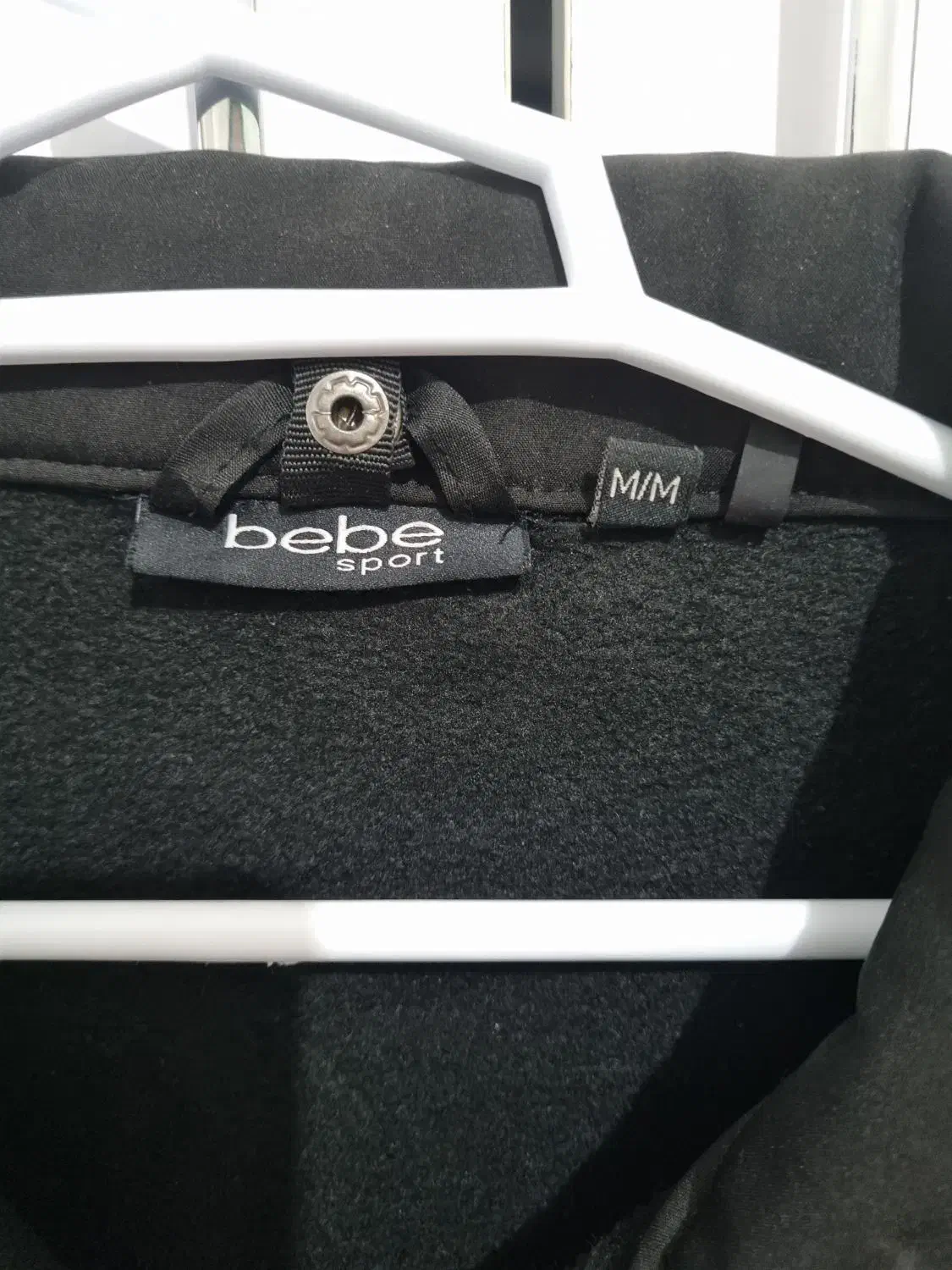 کاپشن زنانه|لباس|تربت جام, تیپ ۳۸ زرهی تربت جام|دیوار