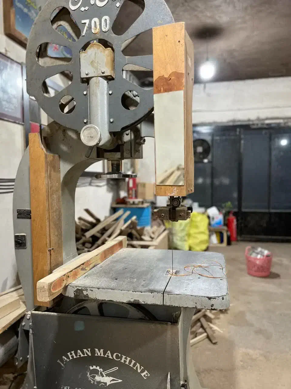 ابزارات نجاری|ابزارآلات|اسفراین, |دیوار