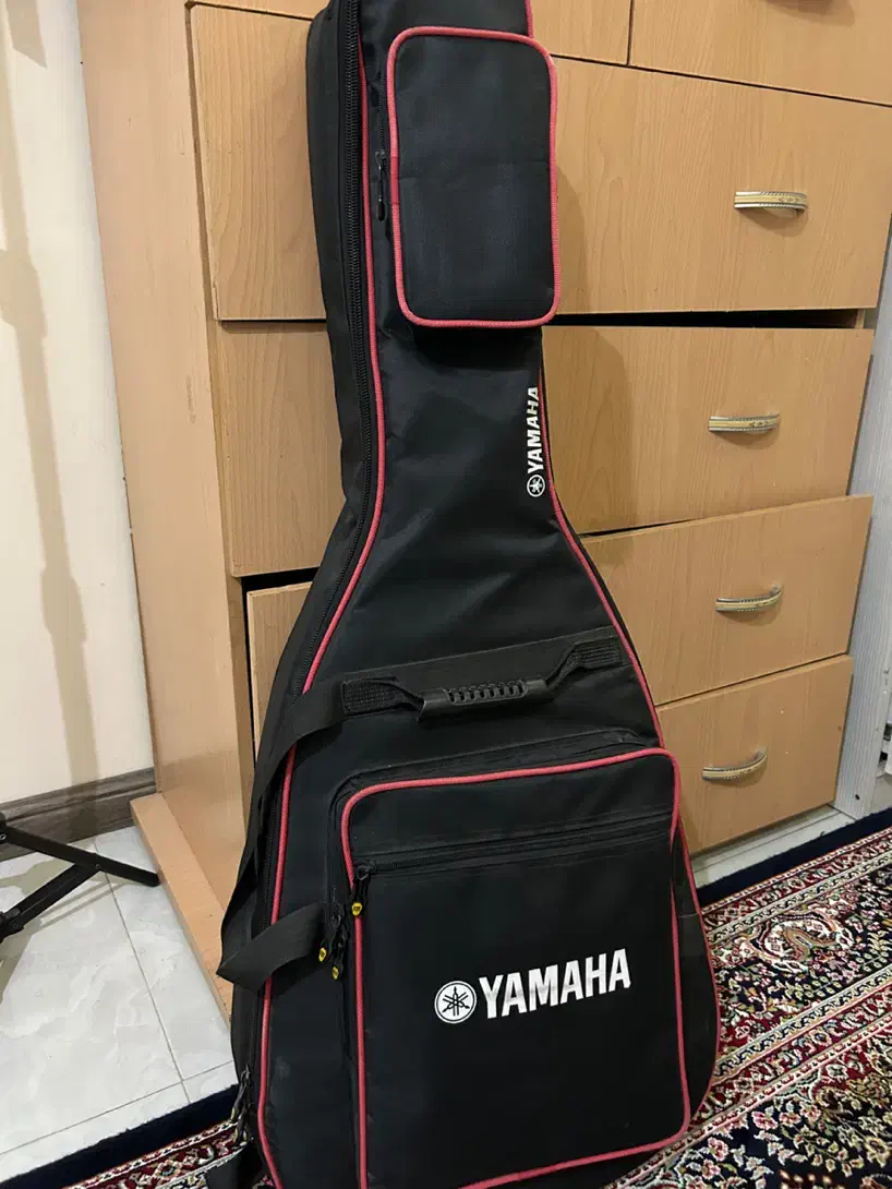 سافت کیس گیتار برنده یاماها|گیتار، بیس، امپلیفایر|تهران, مجیدیه|دیوار