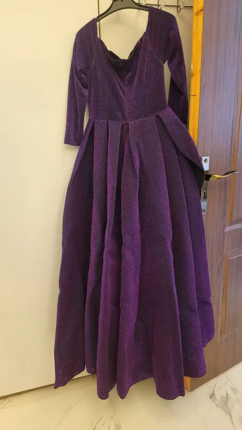 لباس مجلسی|لباس|باقرشهر, |دیوار