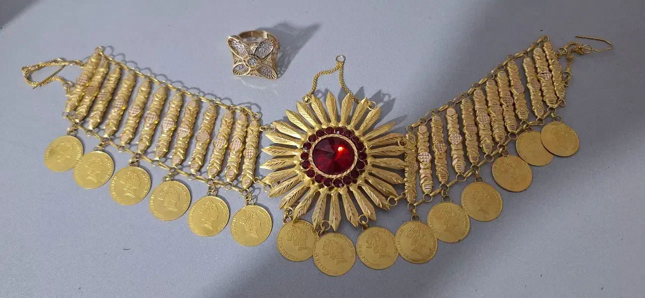 هدبند،دستبند و سرویس شانل|جواهرات|یاسوج, |دیوار