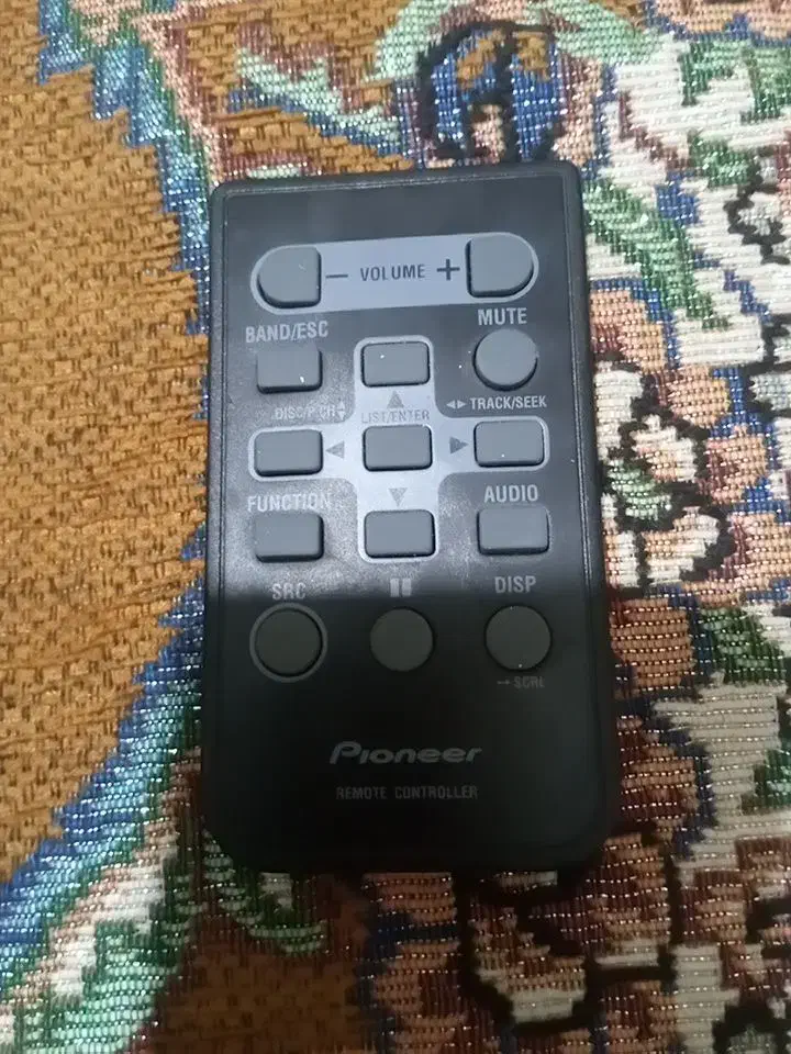 ۲عددکنترل|تلویزیون و پروژکتور|خرمآباد, |دیوار