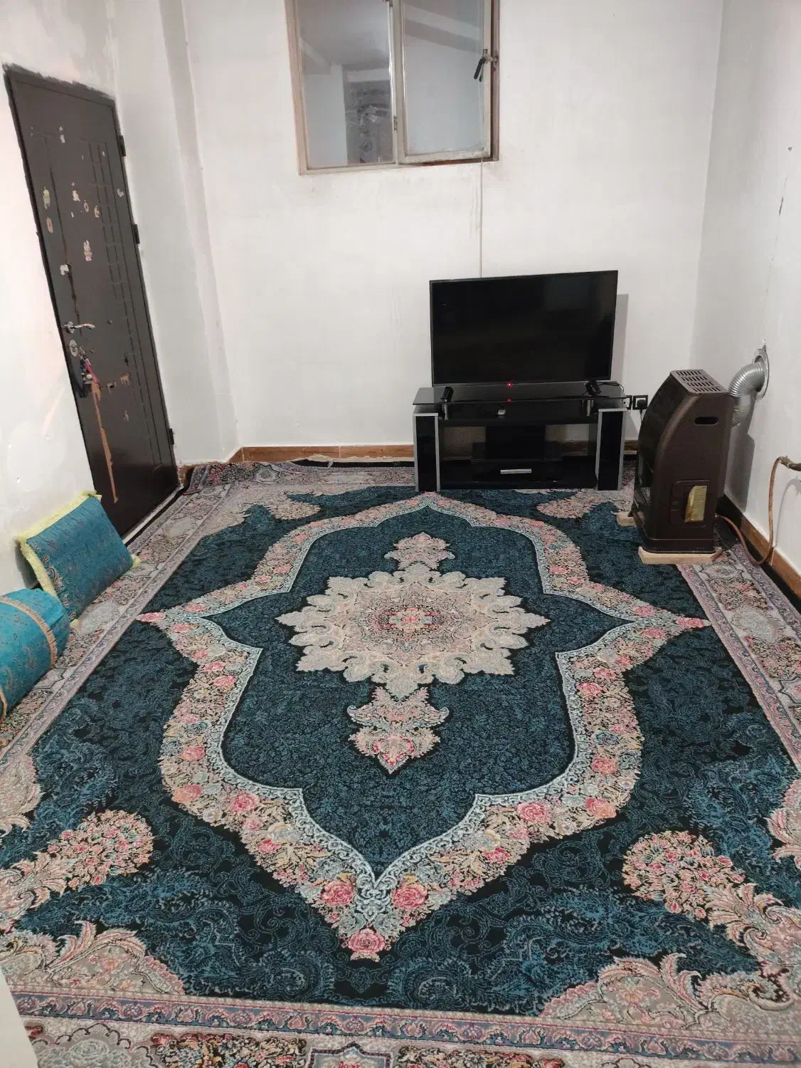 سویت روزانه و ساعتی|اجارهٔ کوتاه‌مدت آپارتمان و سوئیت|شیراز, کوشک میدان|دیوار