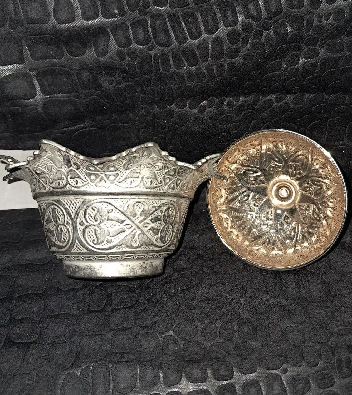 قنداق کروم آنتیک|کلکسیون اشیاء عتیقه|لاهیجان, یحی آباد|دیوار