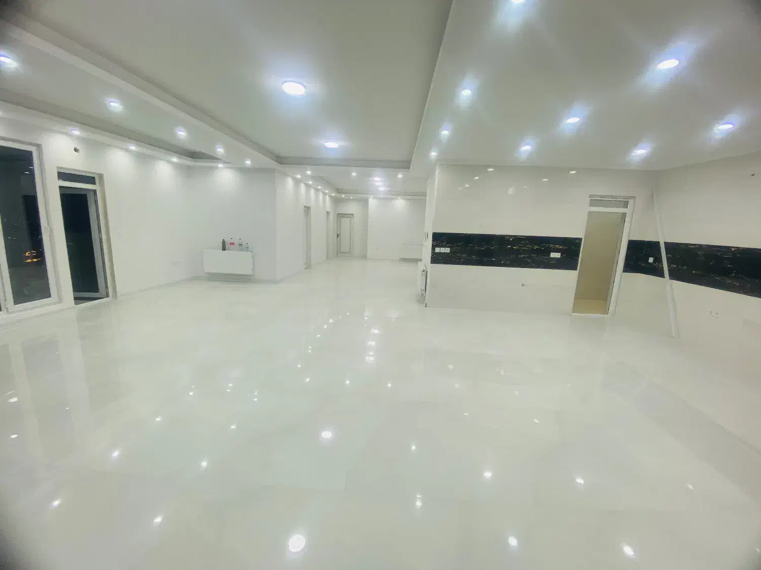 تنها ساختمان ویو عالی و ابدی/راهنمایی/بالکن بزرگ|فروش آپارتمان|یاسوج, |دیوار