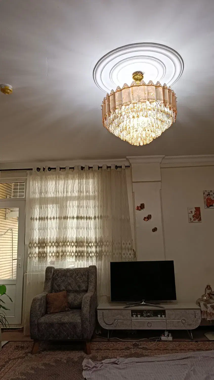 لوستر بلوری|لوستر و چراغ آویز|ری, علایین|دیوار