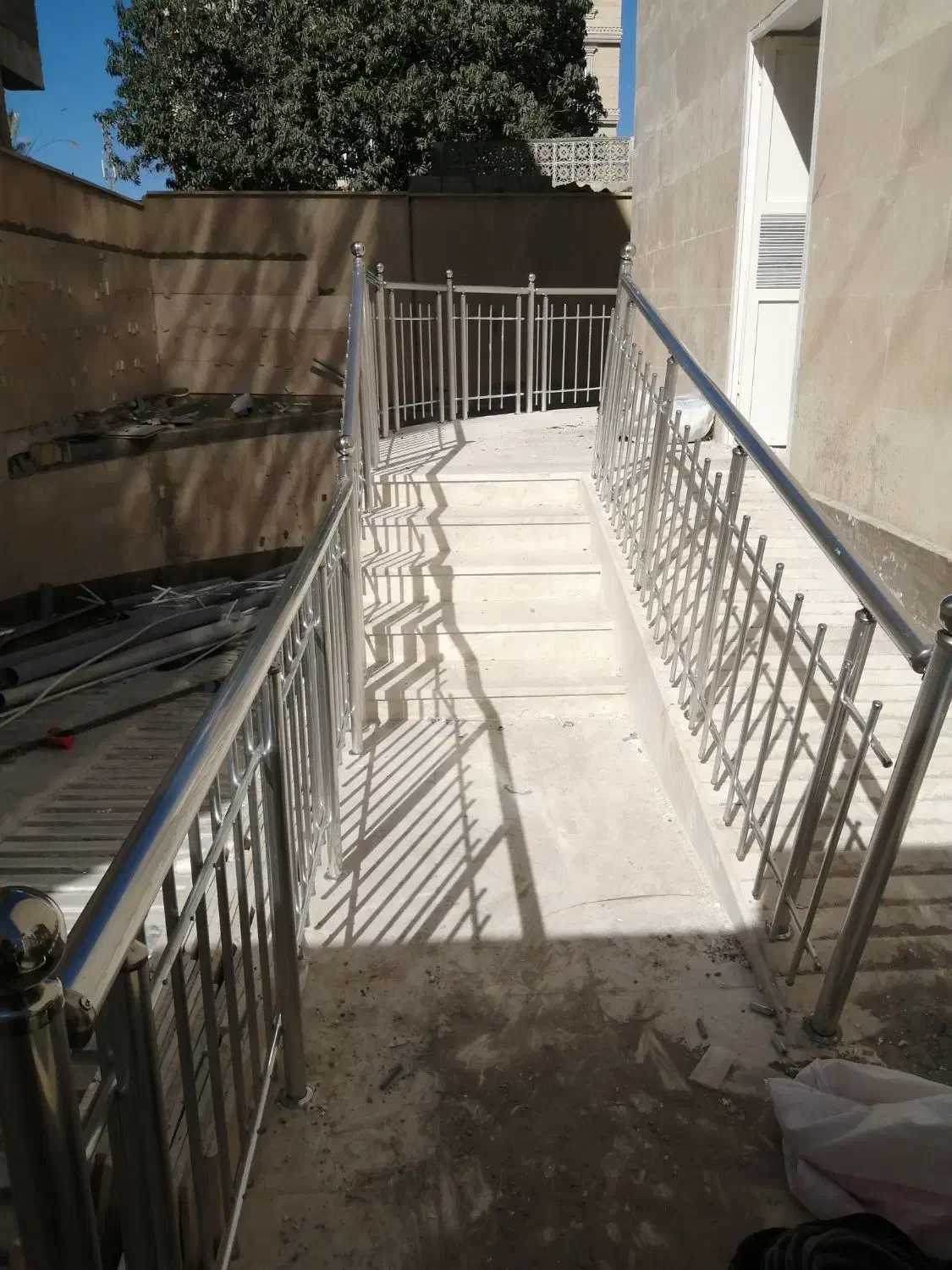 نصب و تعمیر نرده استیل پذیرفته میشه|خدمات پیشه و مهارت|چابهار, |دیوار