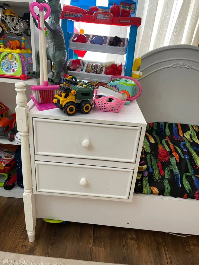 تخت کودک ونوجوان|تخت و سرویس خواب|تهران, جمالزاده|دیوار