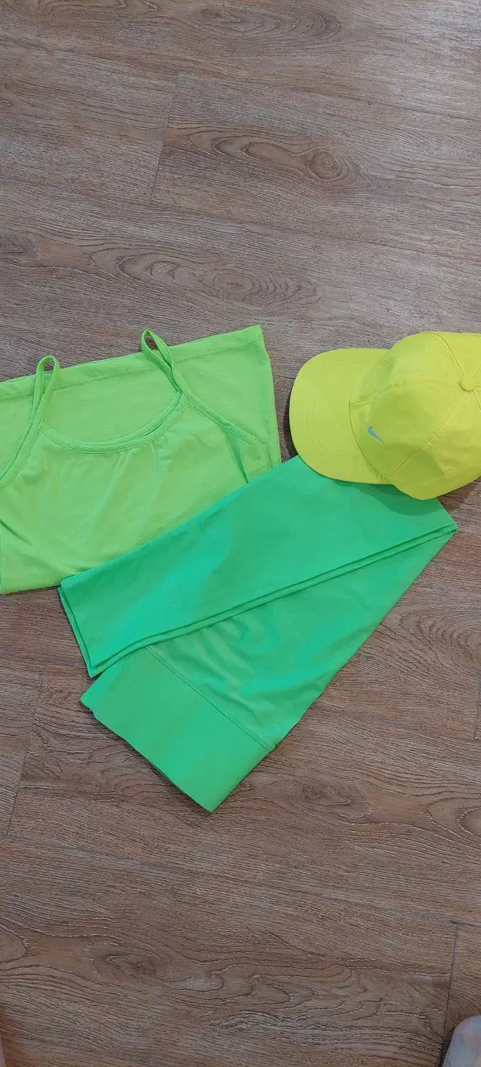 ست ورزشی کاملا نو|لباس|قم, صفاشهر|دیوار