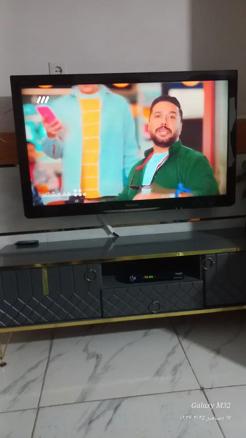 تلوزیون ۴۲اینچ پاناسونیک ژاپن اصل|تلویزیون و پروژکتور|گرگان, |دیوار