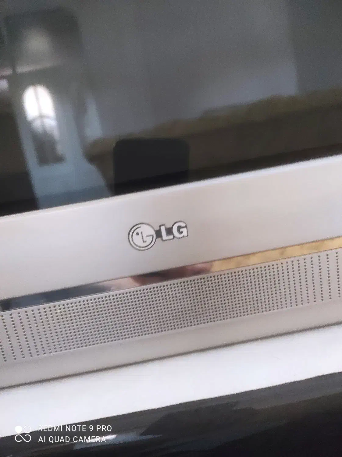 فروش تلویزیون و ظبط و میز تلویزیون|تلویزیون و پروژکتور|ارومیه, |دیوار