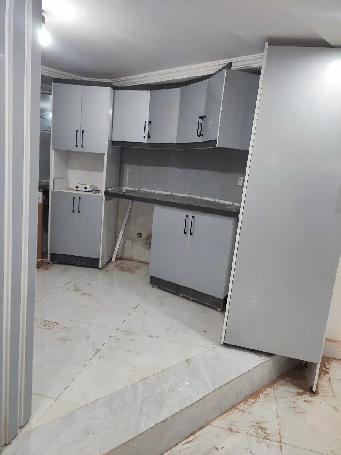 تعمیرات کابینت و کمد دیواری صفر تا صد|خدمات پیشه و مهارت|چابهار, |دیوار