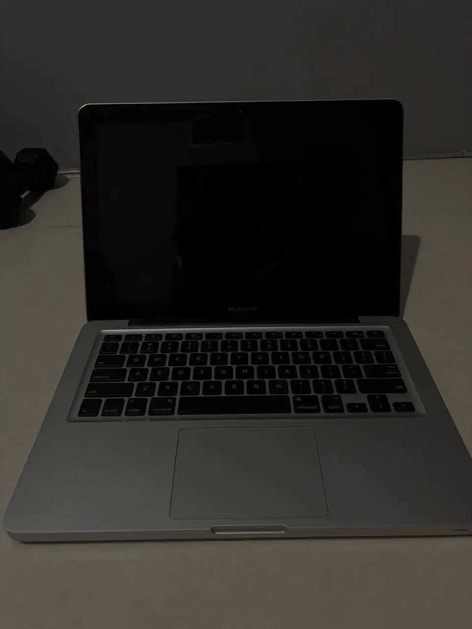 مک بوک پرو|رایانه همراه|باغستان, |دیوار