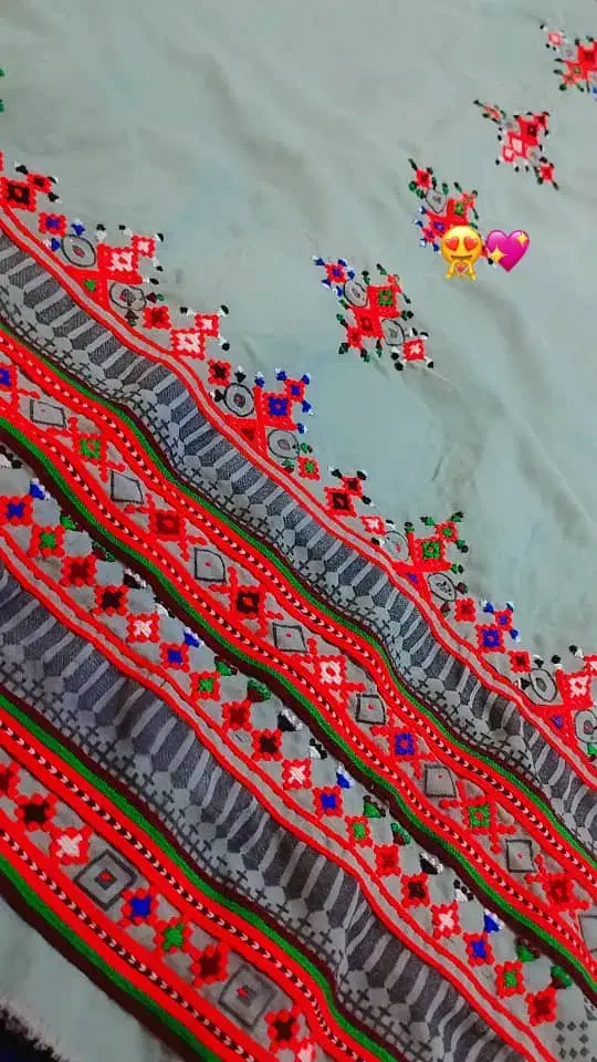 لباس دس دوز(سبزو دوچ)|لباس|خاش, |دیوار