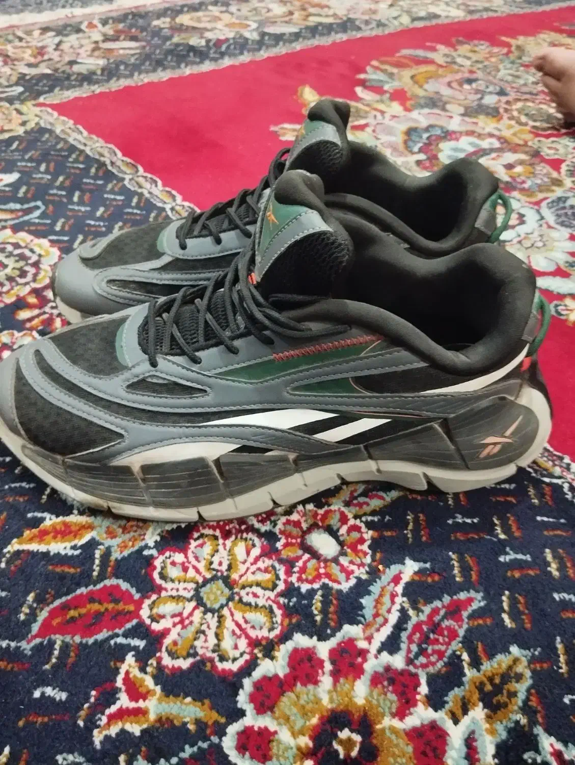 کفش ویتنام|کیف، کفش، کمربند|مرودشت, فرهنگ|دیوار