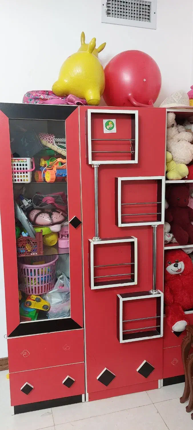 کمد کودک|جاکفشی، کمد، دراور|قم, شاه سید علی|دیوار