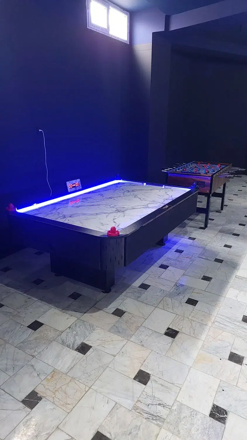 راکت میز پینگ پنگ تور ایرهاکی زمین فوتبالدستی|ورزش‌های توپی|شهریار, شهریار|دیوار
