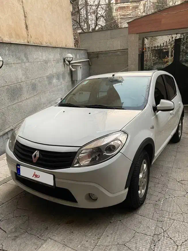 ساندرو مدل۹۵ اتومات|خودرو سواری و وانت|تهران, نیاوران|دیوار