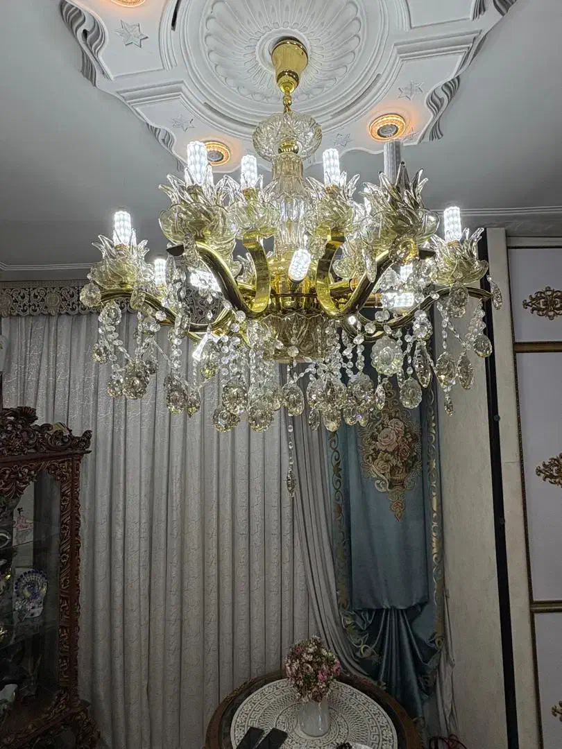 لوستر برنجی|لوستر و چراغ آویز|اسلام‌شهر, شهرک احمدیه|دیوار