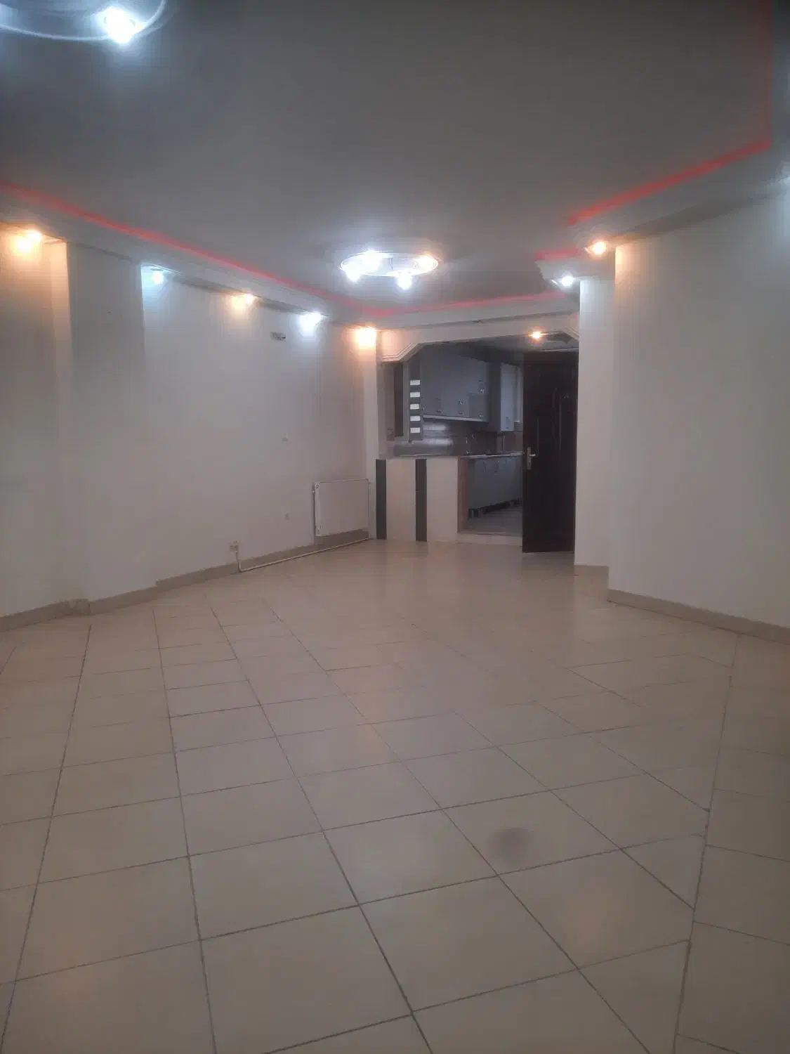 اجاره ۹۰ متری فول پرستار