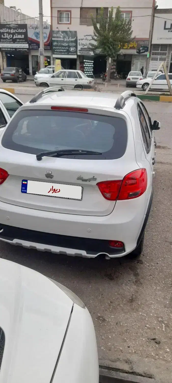 کوییک ۹۸بیرنگ|خودرو سواری و وانت|گنبد کاووس, |دیوار