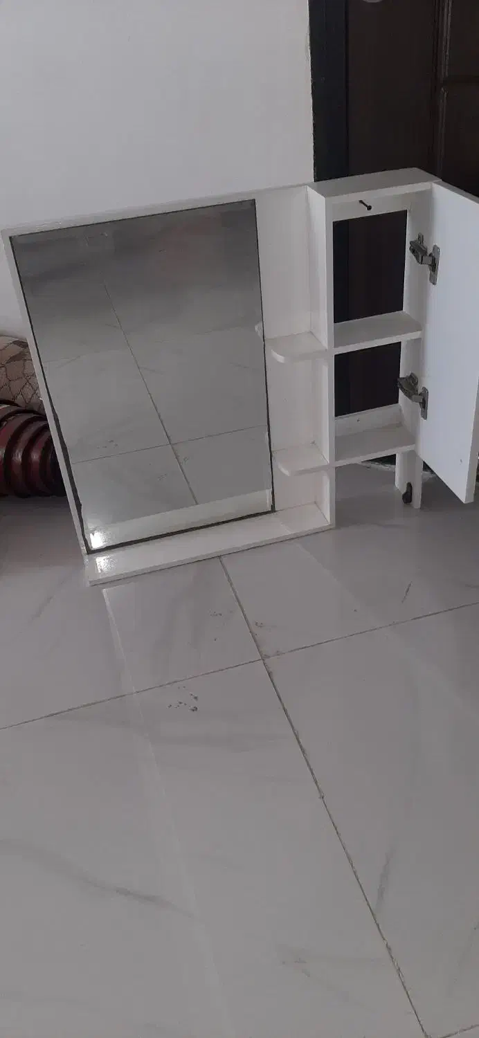 آیینه و باکس سرویس بهداشتی|لوازم سرویس بهداشتی|باقرشهر, |دیوار