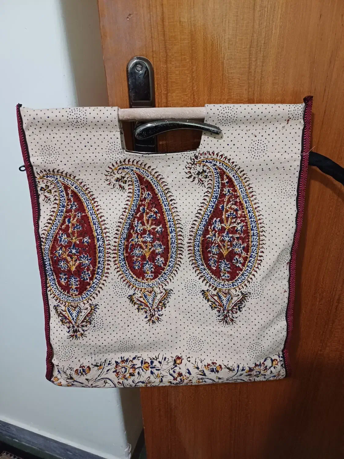 پارتیشن پشتی کناره موکت|کتابخانه، شلف، قفسه‌های دیواری|دزفول, |دیوار