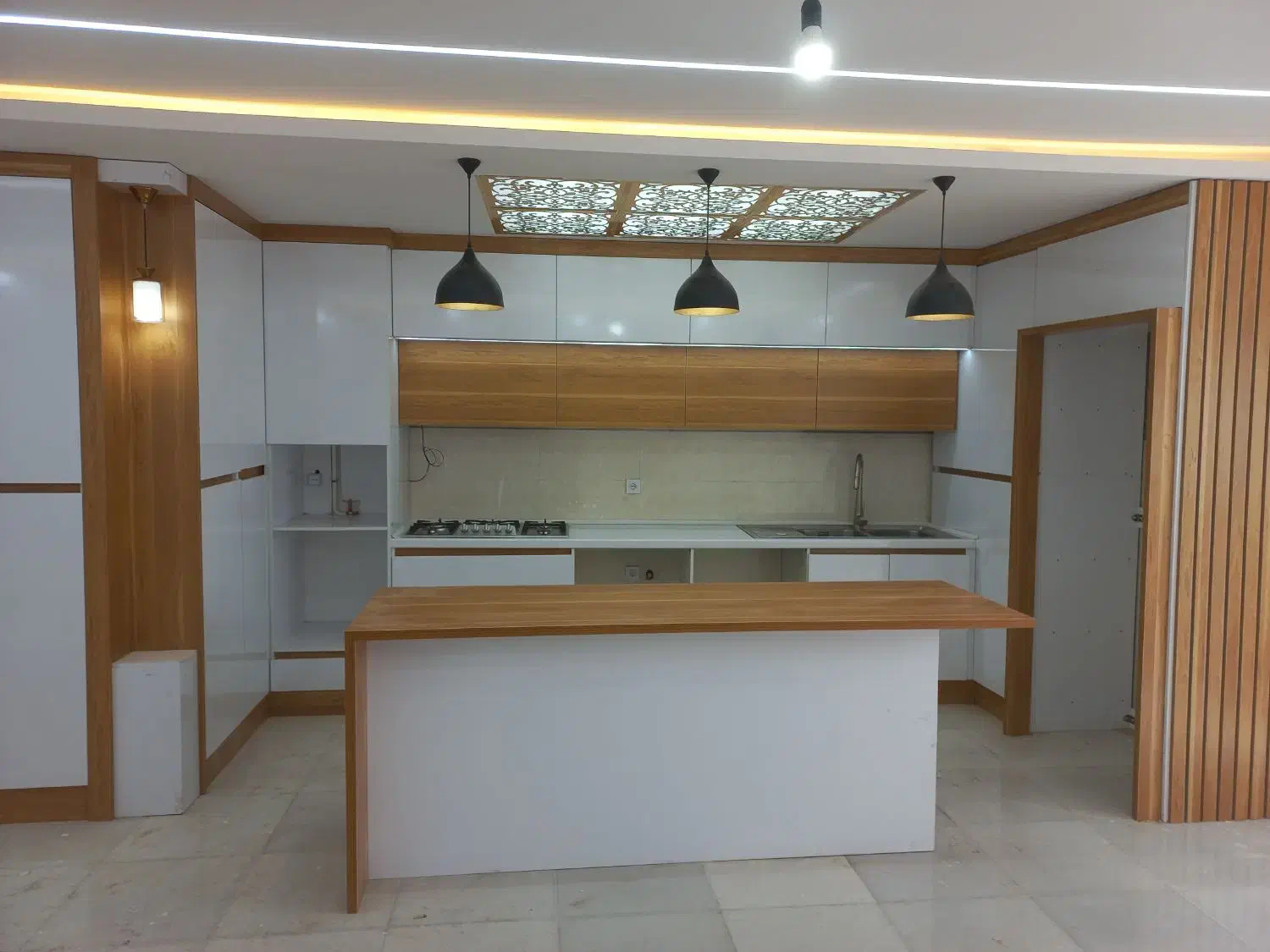 ساخت انواع کابینت و کمد دیواری با شرایط اقساط|مصالح و تجهیزات ساختمان|رشت, دروازه لاکان|دیوار