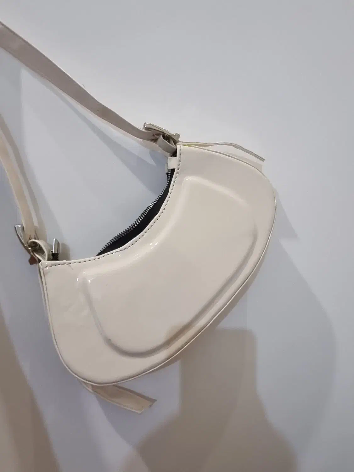 کیف|کیف، کفش، کمربند|بروجرد, |دیوار