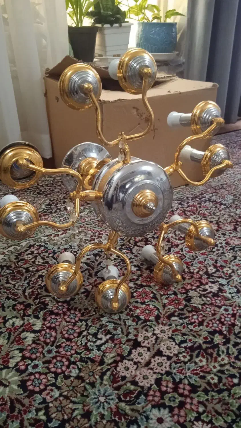 لوستر طلایی.|لوستر و چراغ آویز|زرند, |دیوار