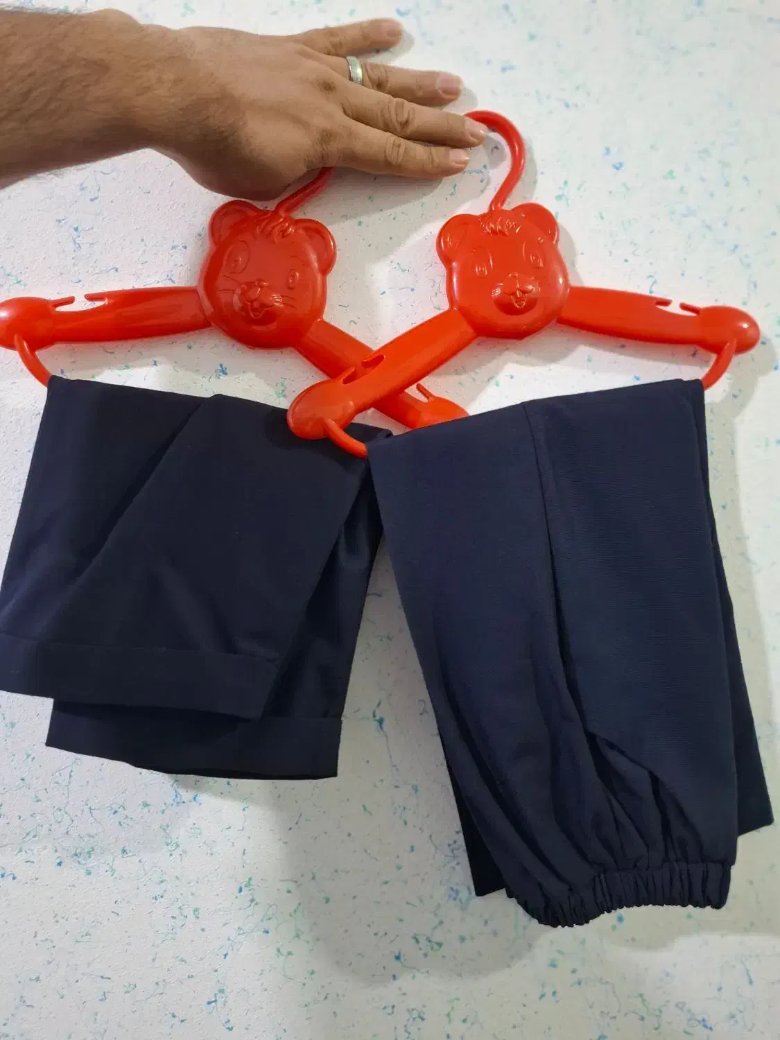 شلوار و شلوارک پارچه ای مناسب بچه|کفش و لباس بچه|بهبهان, |دیوار