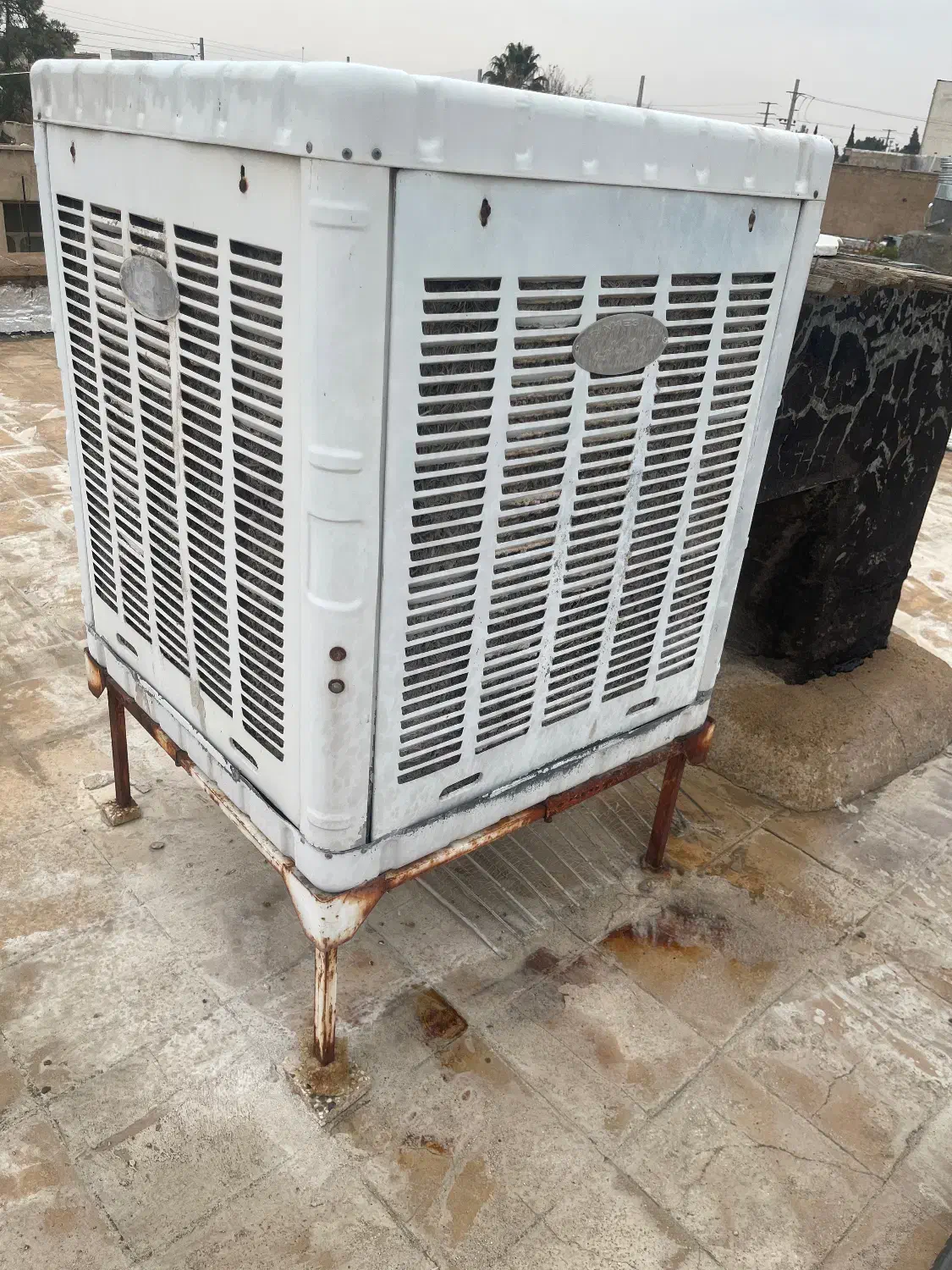 کولر آبی|کولر آبی|شیراز, لشکری|دیوار