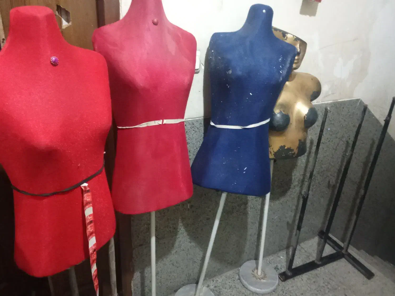 مانکن رگال|فروشگاه و مغازه|کرمان, |دیوار