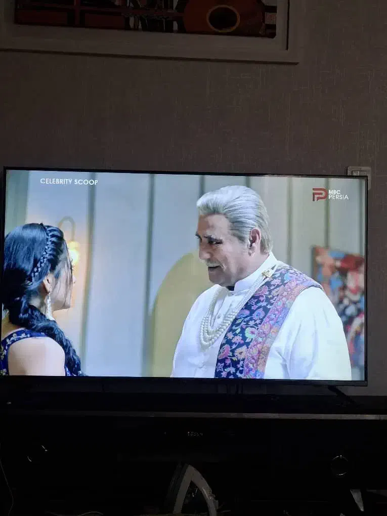 TV55 life|تلویزیون و پروژکتور|اندیشه, اندیشه فاز ۱|دیوار